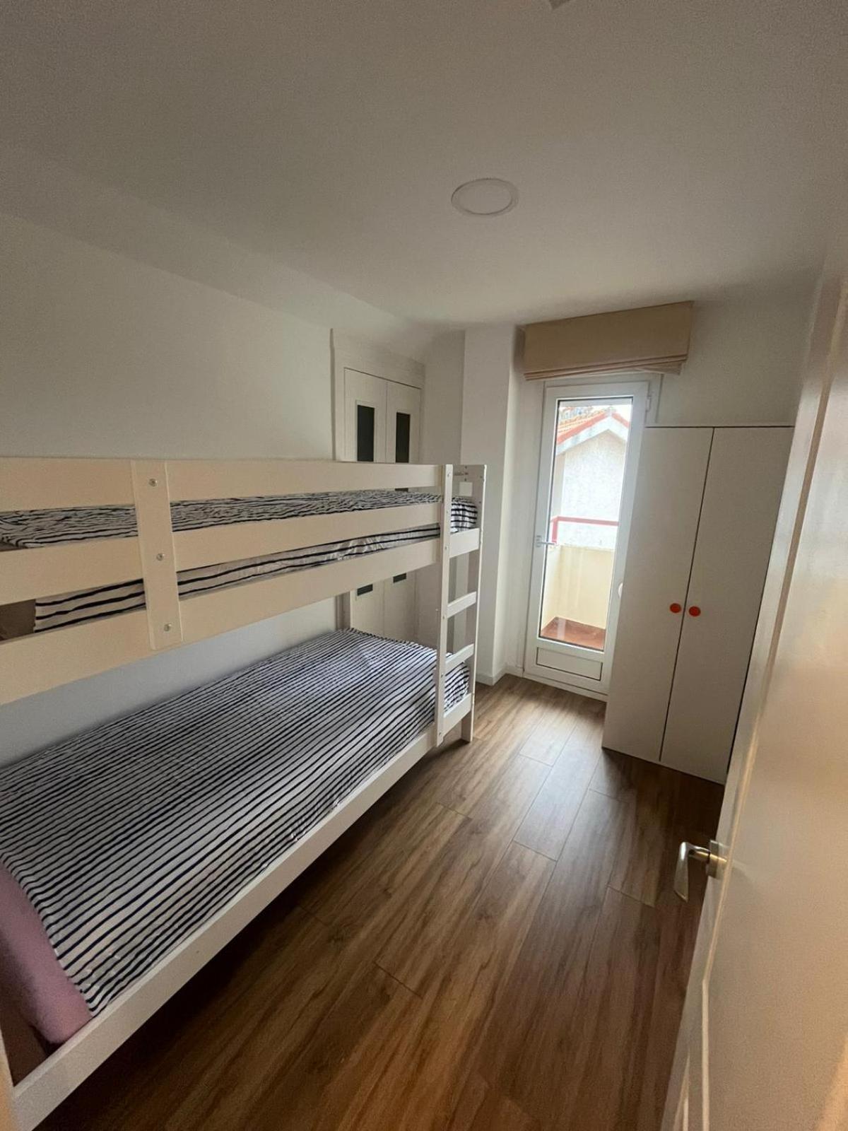 Duplex Con Terraza En Mogro Apartment Ngoại thất bức ảnh